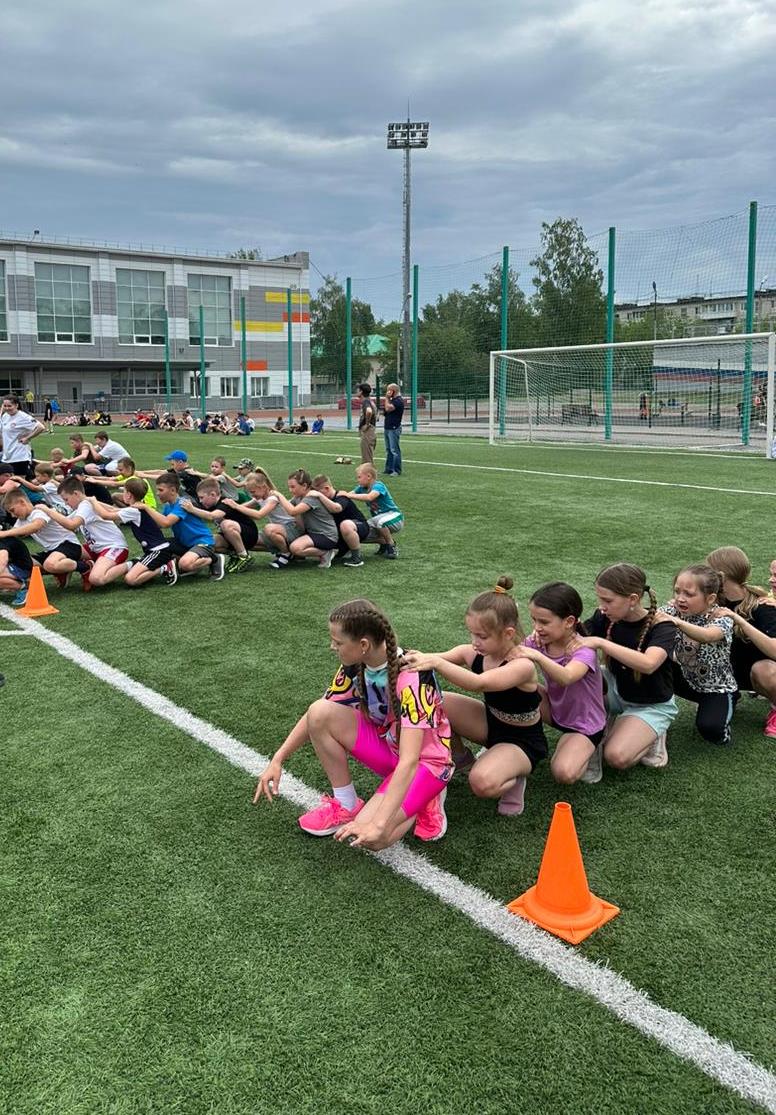 Развлекательное мероприятие под названием «Спортивные приключения», Под  девизом «Нет ничего прекрасней на планете минуты той, когда смеются дети»!